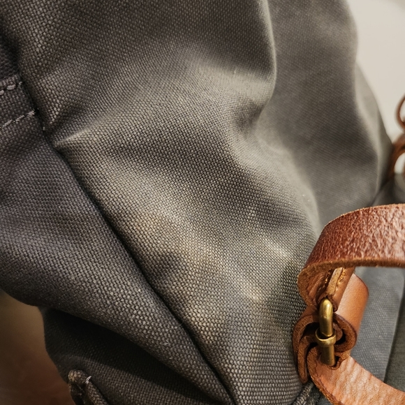 Madewell Charleston Navy Blue Canvas Backpack - Picture 9 of 13